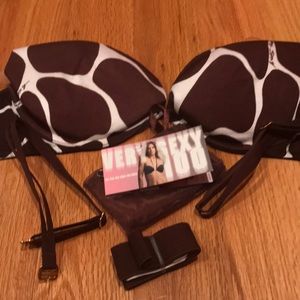 Victoria’s Secret bra
